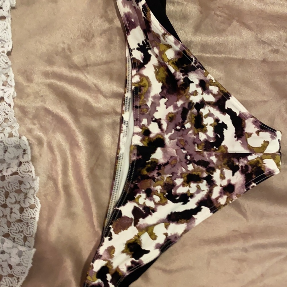 Rvca Bikini - image 2